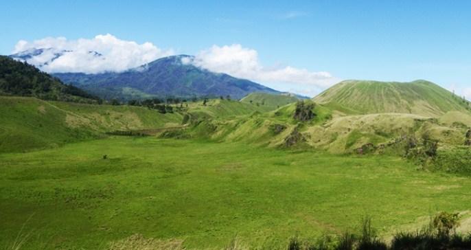 Wonderful of Wurung Crater Bondowoso is Like New Zealand 3 Wurung crater galery photo